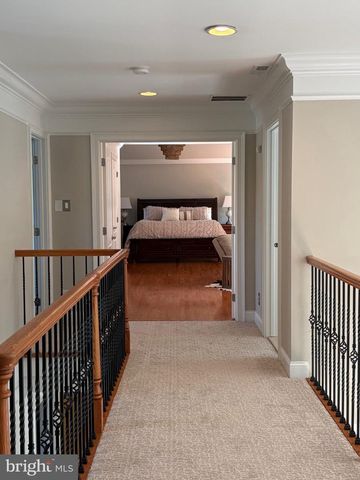 233 GLEN HAVEN CT, Swedesboro, NJ 08085