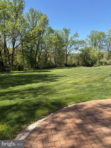 233 GLEN HAVEN CT, Swedesboro, NJ 08085