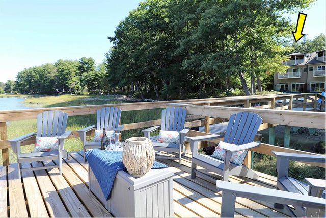 41 Clearwater Drive, Dover, NH 03820