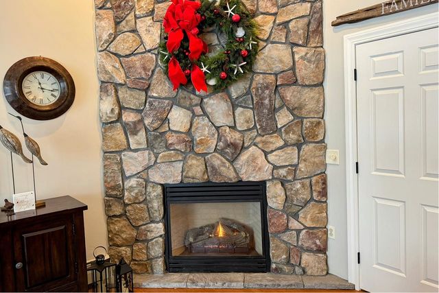 41 Clearwater Drive, Dover, NH 03820