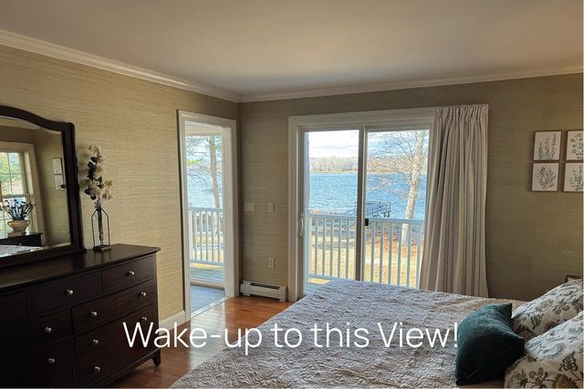 41 Clearwater Drive, Dover, NH 03820