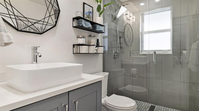 817 SE 13th Court, Deerfield Beach, FL 33441