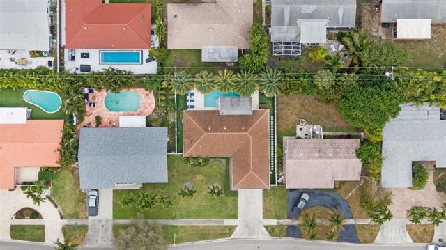 817 SE 13th Court, Deerfield Beach, FL 33441