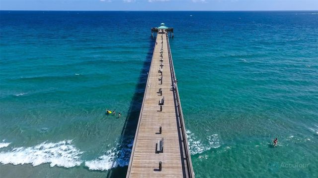 817 SE 13th Court, Deerfield Beach, FL 33441