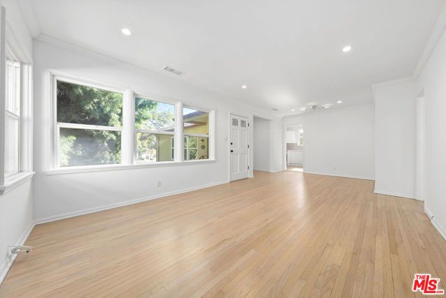 11347 CASHMERE Street, Los Angeles, CA 90049