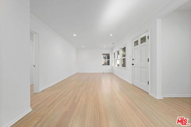 11347 CASHMERE Street, Los Angeles, CA 90049