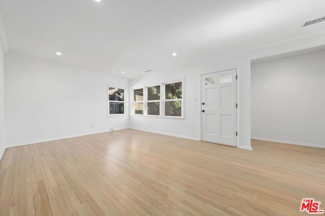 11347 CASHMERE Street, Los Angeles, CA 90049