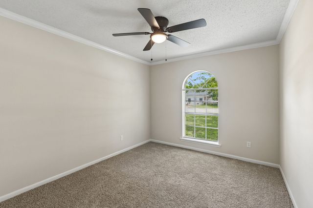 7440 Beckwood Drive, Fort Worth, TX 76112