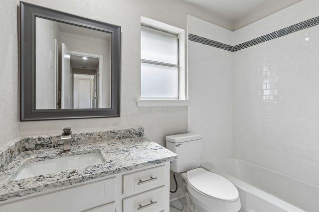 7440 Beckwood Drive, Fort Worth, TX 76112