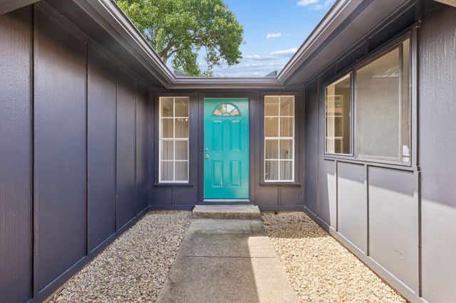 7440 Beckwood Drive, Fort Worth, TX 76112