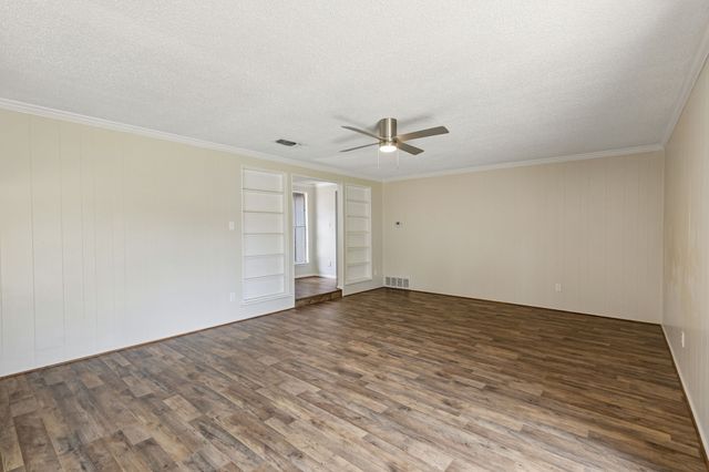 7440 Beckwood Drive, Fort Worth, TX 76112