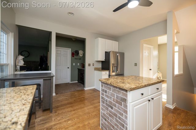 3094 Waldon Park Drive, Orion Charter Township, MI 48359