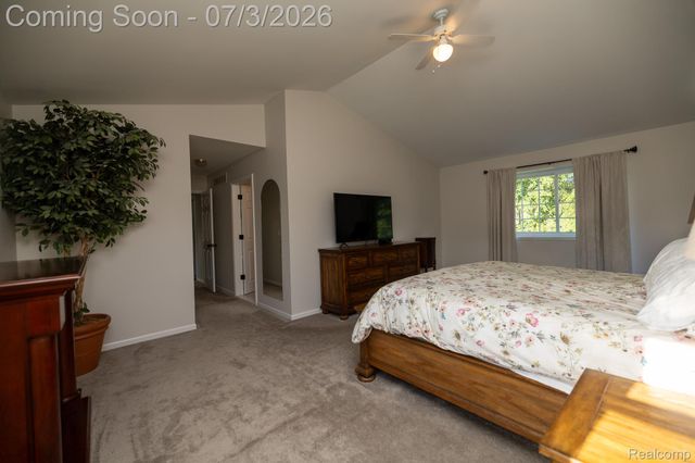 3094 Waldon Park Drive, Orion Charter Township, MI 48359