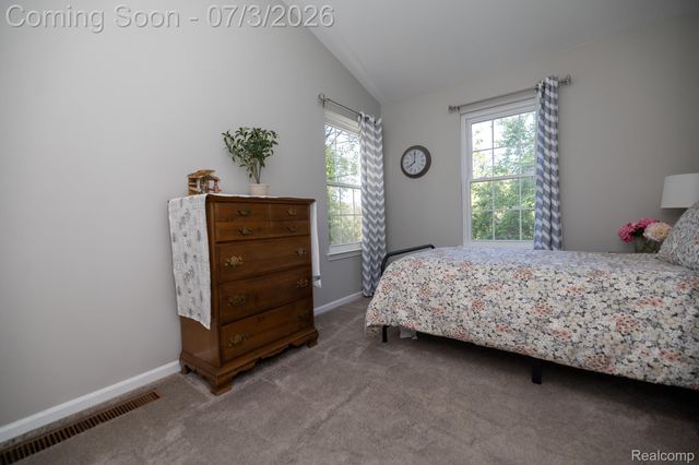 3094 Waldon Park Drive, Orion Charter Township, MI 48359