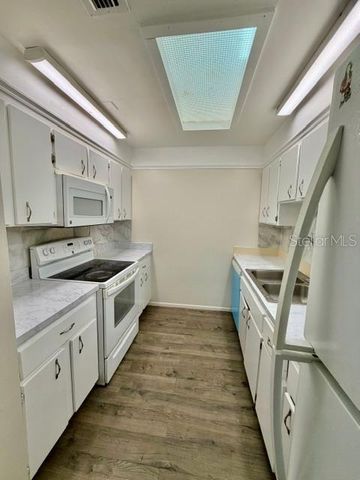 4174 FLYING FORTRESS AVENUE, Kissimmee, FL 34741