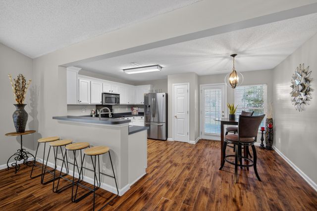 5109 Morrow Lane, Summerville, SC 29485