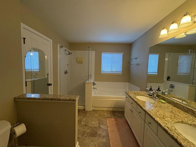 1375 Burnett Drive, Aurora, IL 60502