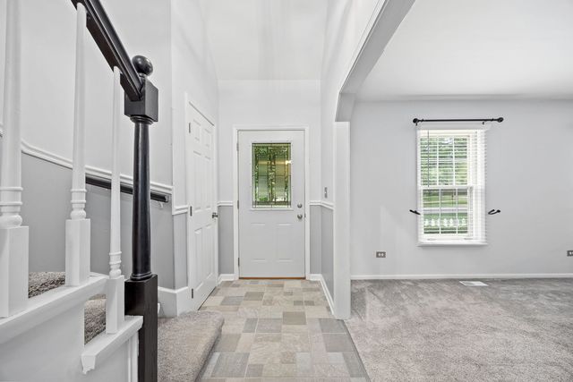 6101 Chase Avenue, Downers Grove, IL 60516