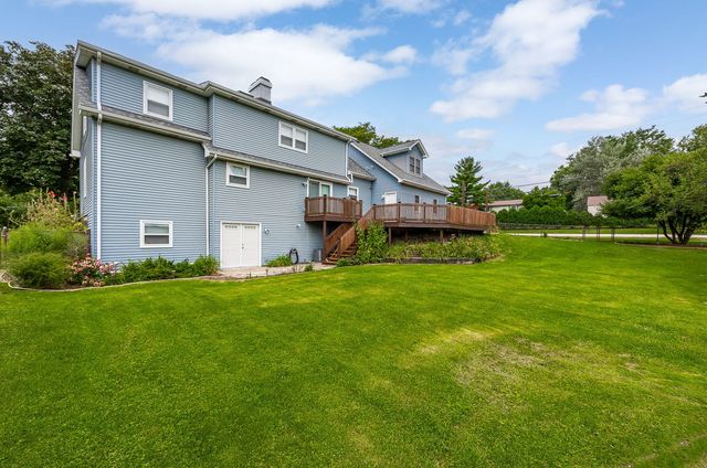6101 Chase Avenue, Downers Grove, IL 60516