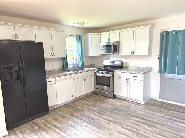 213 Butte Lane, Carpentersville, IL 60110