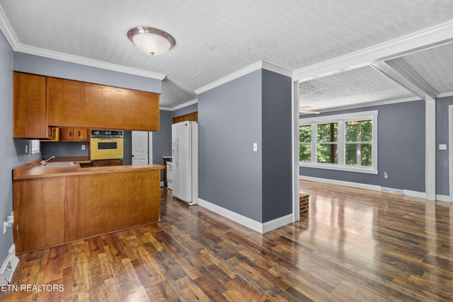 221 Greer Lane Lane, Tazewell, TN 37879