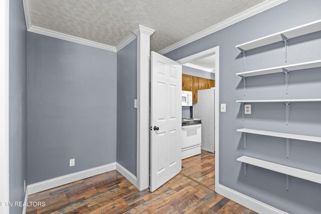 221 Greer Lane Lane, Tazewell, TN 37879