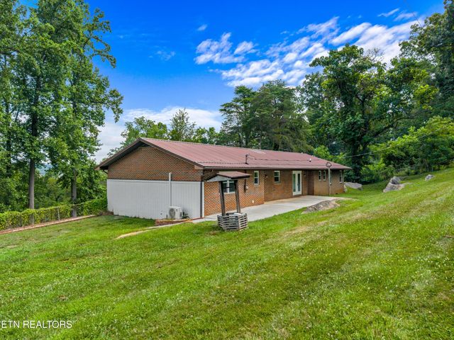 221 Greer Lane Lane, Tazewell, TN 37879