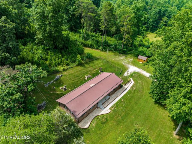 221 Greer Lane Lane, Tazewell, TN 37879