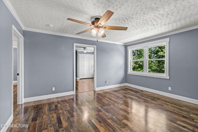 221 Greer Lane Lane, Tazewell, TN 37879