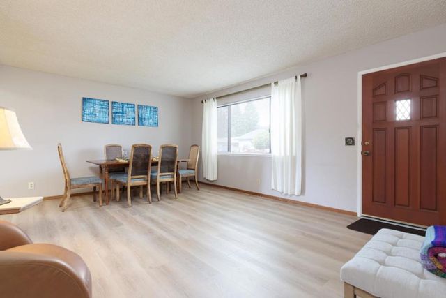 2520 Howe Street, Santa Cruz, CA 95065