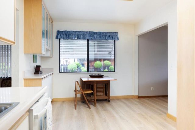 2520 Howe Street, Santa Cruz, CA 95065