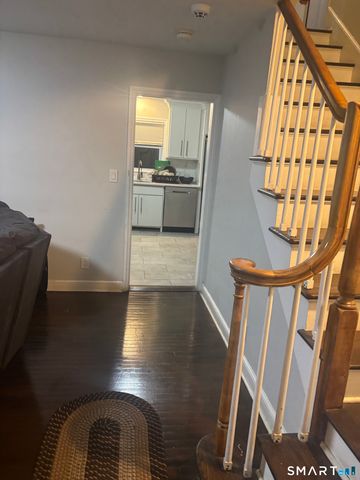 26 Marsdale Avenue, Bridgeport, CT 06606