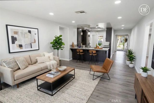 19526 Babington, Canyon Country, CA 91351