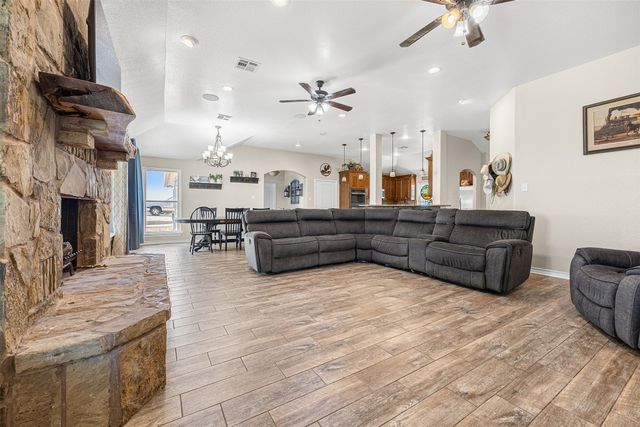 16101 Dove Road, Moody, TX 76557