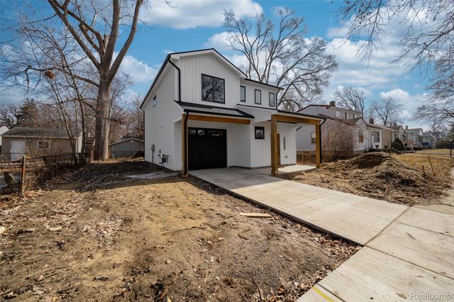 2636 Harris Street, Ferndale, MI 48220