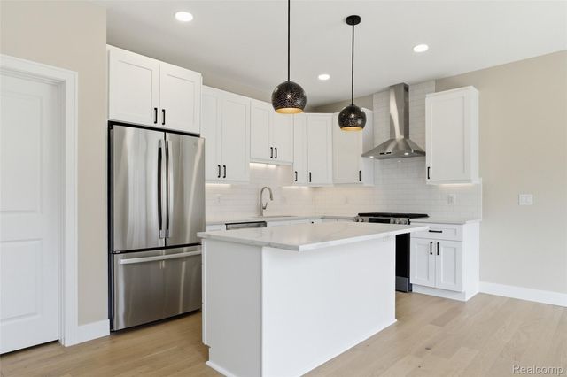 2636 Harris Street, Ferndale, MI 48220