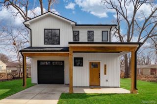 2636 Harris Street, Ferndale, MI 48220