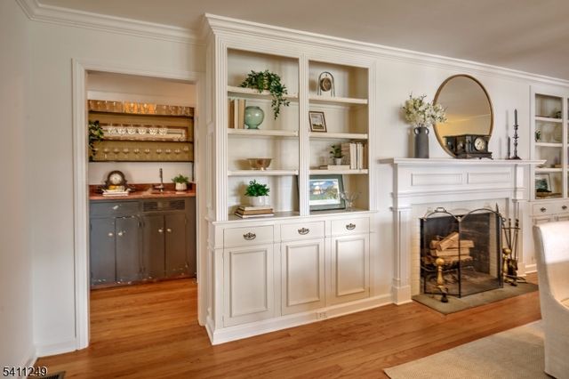 301 Hilltop Rd, Mendham Boro, NJ 07945