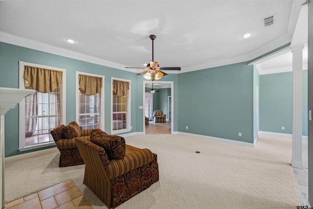 1304 Greenbriar Trail, Holly Lake Ranch, TX 75765