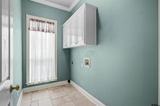 1304 Greenbriar Trail, Holly Lake Ranch, TX 75765