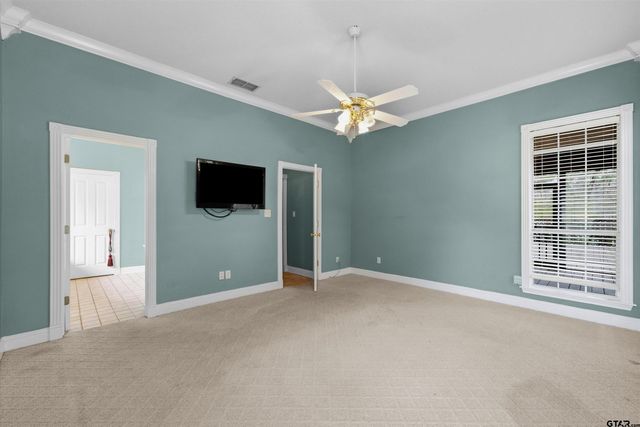 1304 Greenbriar Trail, Holly Lake Ranch, TX 75765