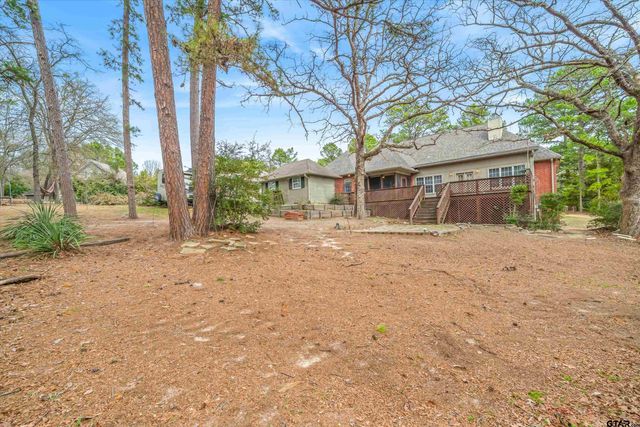 1304 Greenbriar Trail, Holly Lake Ranch, TX 75765