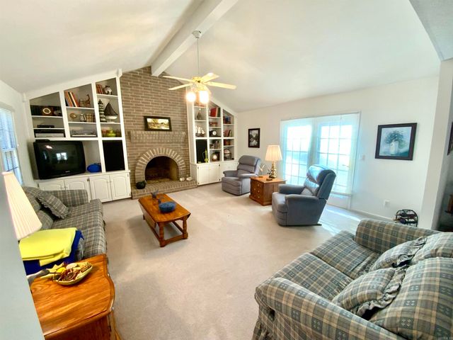 949 DeKalb Road, Tumbling Shoals, AR 72581