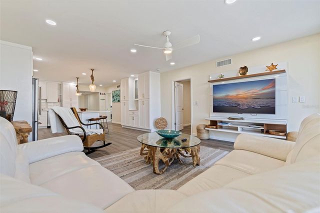 5396 GULF BOULEVARD 407, St Pete Beach, FL 33706