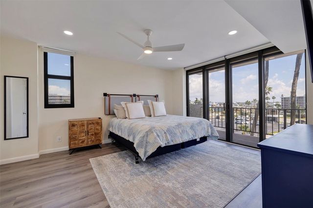 5396 GULF BOULEVARD 407, St Pete Beach, FL 33706