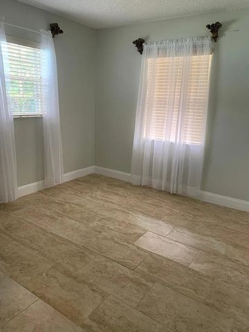 2643 W 28th Street, Riviera Beach, FL 33404