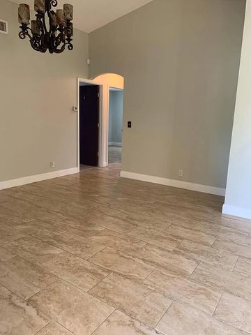 2643 W 28th Street, Riviera Beach, FL 33404