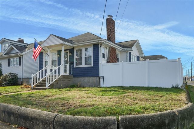 496 Daggett Avenue, Pawtucket, RI 02861