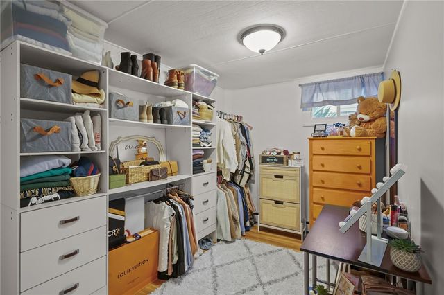 496 Daggett Avenue, Pawtucket, RI 02861