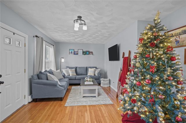 496 Daggett Avenue, Pawtucket, RI 02861